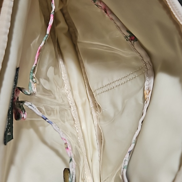 Ralph Lauren make up bag 6inch by 8in floral print - Picture 5 of 6